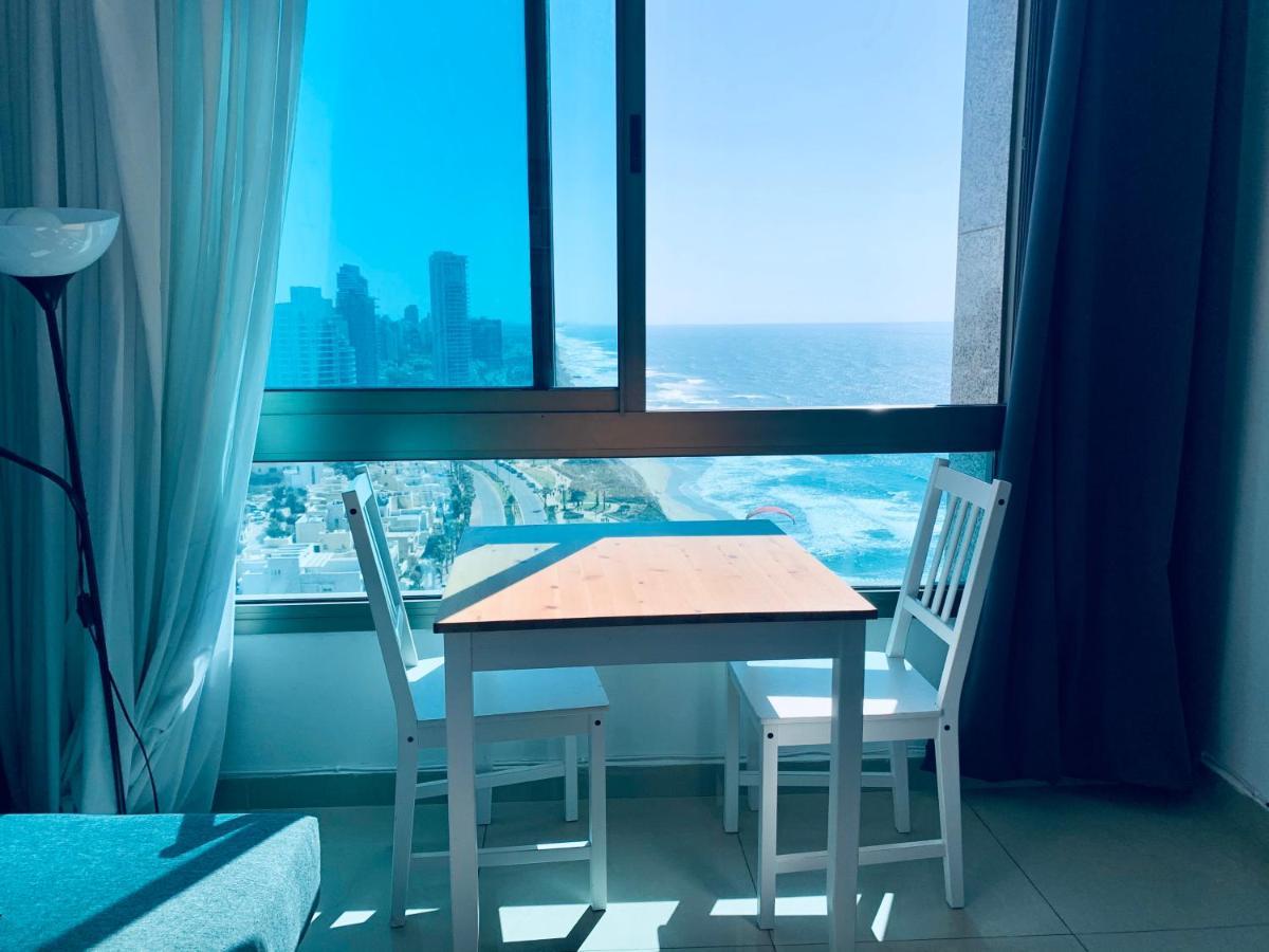 C Tower Apartments Netanya Exterior foto
