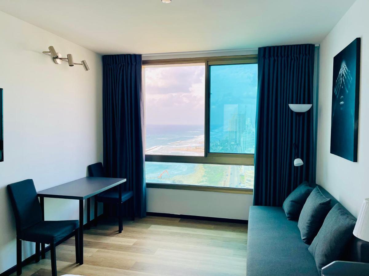 C Tower Apartments Netanya Exterior foto