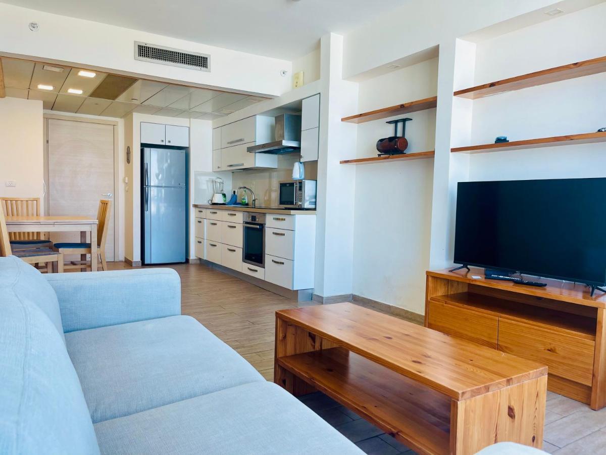 C Tower Apartments Netanya Exterior foto